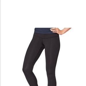 Wunder under lower rise sz 6